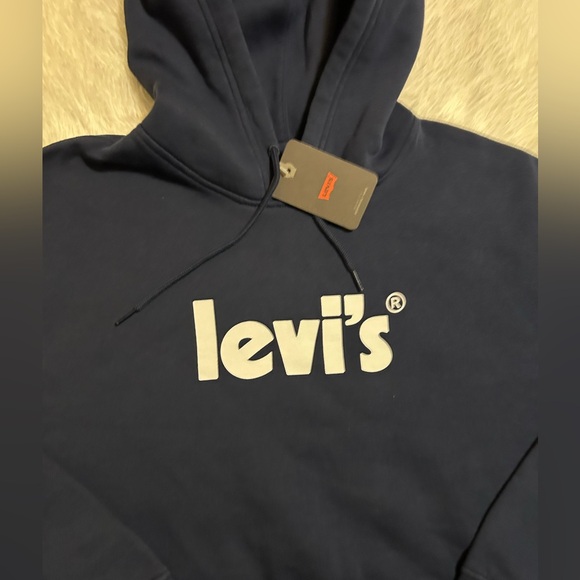 Levi's Men’s Relaxed Graphic Hoodie - Picture 7 of 11